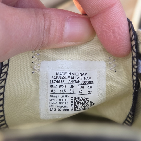 Men's Lowtop Converse Black and White Size 8.5 - Picture 9 of 13